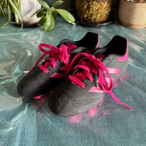 Girls Soccer Cleats